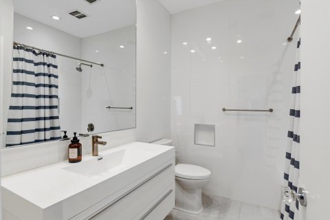 Casa en venta en Boca Raton, Florida, 5 dormitorios, 310.01 m2 № 2241036 - foto 26
