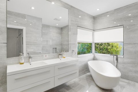Casa en venta en Boca Raton, Florida, 5 dormitorios, 310.01 m2 № 2241036 - foto 18