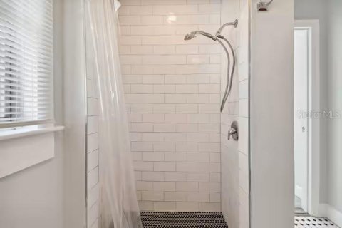 Appartement à louer à Orlando, Floride: 2 chambres, 74.32 m2 № 2352496 - photo 10