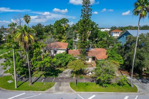 Villa ou maison à Tampa, Floride 4 chambres, 309.74 m2 № 2388925