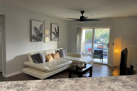 Apartamento en alquiler en Orlando, Florida, 3 dormitorios, 110.27 m2 № 1819142 - foto 12