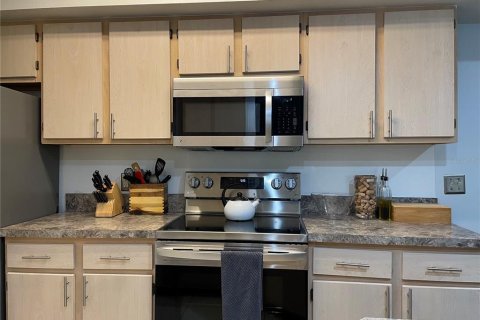 Apartamento en alquiler en Orlando, Florida, 3 dormitorios, 110.27 m2 № 1819142 - foto 9