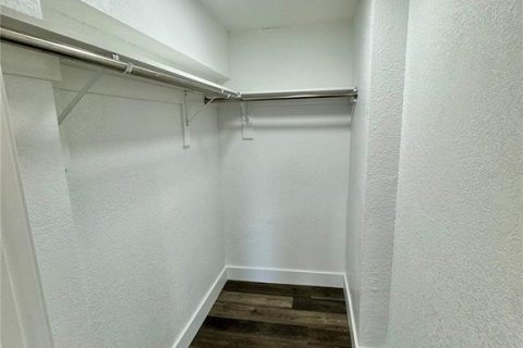 Casa en venta en Port Charlotte, Florida, 3 dormitorios, 149.85 m2 № 1903680 - foto 17