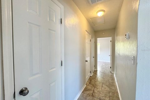 Commercial property in Winter Haven, Florida 4 bedrooms, 131.55 sq.m. № 1622252 - photo 18