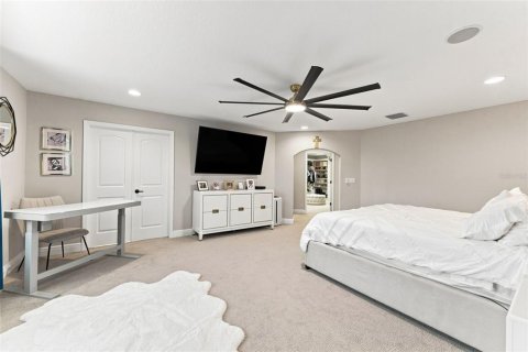 House in Riverview, Florida 6 bedrooms, 458.29 sq.m. № 2294665 - photo 30