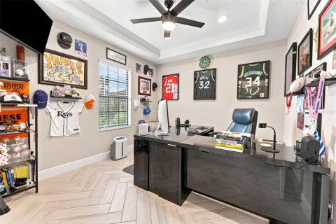 House in Riverview, Florida 6 bedrooms, 458.29 sq.m. № 2294665 - photo 8