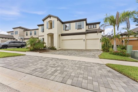 House in Riverview, Florida 6 bedrooms, 458.29 sq.m. № 2294665 - photo 3