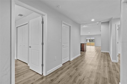 Appartement à louer à Port Charlotte, Floride: 3 chambres, 128.11 m2 № 1528926 - photo 3