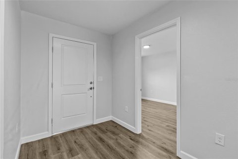 Appartement à louer à Port Charlotte, Floride: 3 chambres, 128.11 m2 № 1528926 - photo 5