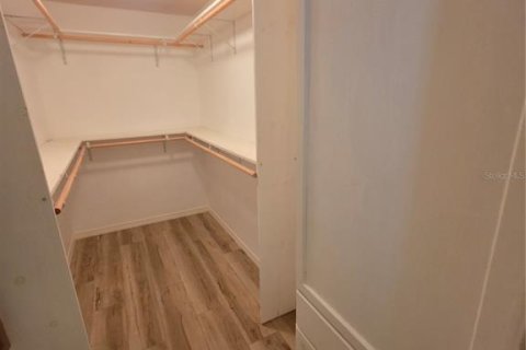 Купить виллу или дом в Спринг-Хилл, Флорида 7 комнат, 149.57м2, № 2238082 - фото 18