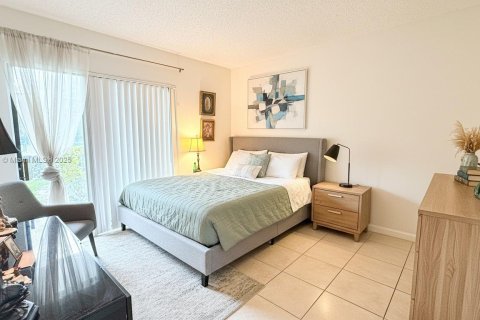 Copropriété à vendre à Hollywood, Floride: 1 chambre, 60.39 m2 № 2014284 - photo 7