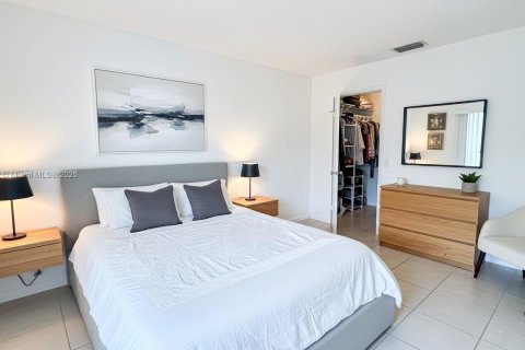 Copropriété à vendre à Hollywood, Floride: 1 chambre, 60.39 m2 № 2014284 - photo 8