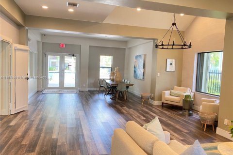 Copropriété à vendre à Hollywood, Floride: 1 chambre, 60.39 m2 № 2014284 - photo 17