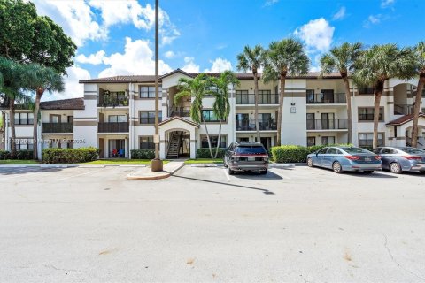 Copropriété à vendre à Hollywood, Floride: 1 chambre, 60.39 m2 № 2014284 - photo 11