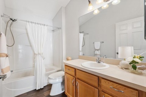 House in The Villages, Florida 3 bedrooms, 130.71 sq.m. № 1855981 - photo 27