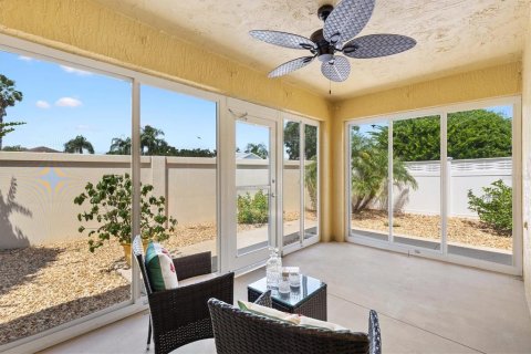 House in The Villages, Florida 3 bedrooms, 130.71 sq.m. № 1855981 - photo 2