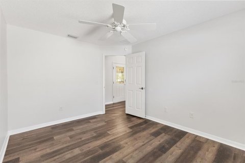 House in The Villages, Florida 3 bedrooms, 130.71 sq.m. № 1855981 - photo 29