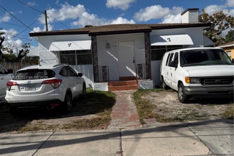 Villa ou maison à Miami, Floride 3 chambres, 209.49 m2 № 2001148