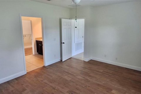 Casa en alquiler en Davenport, Florida, 4 dormitorios, 172.8 m2 № 1901333 - foto 11