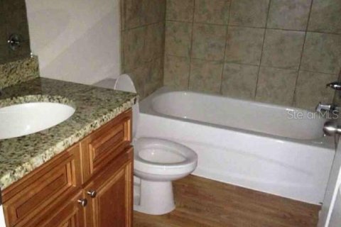 Casa en venta en Gainesville, Florida, 5 dormitorios, 208.47 m2 № 1789191 - foto 10
