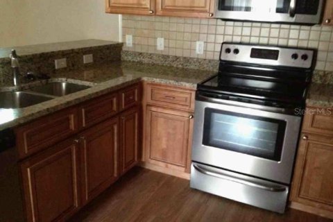 Casa en venta en Gainesville, Florida, 5 dormitorios, 208.47 m2 № 1789191 - foto 8