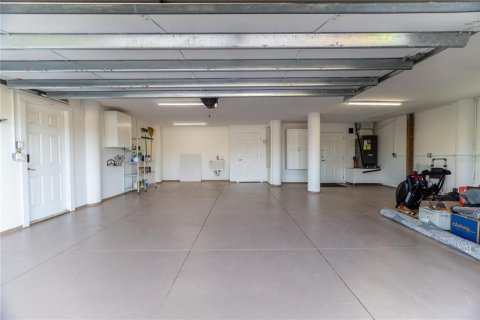 Villa ou maison à vendre à New Smyrna Beach, Floride: 3 chambres, 256.97 m2 № 2097698 - photo 30