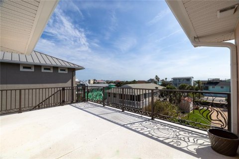 Villa ou maison à vendre à New Smyrna Beach, Floride: 3 chambres, 256.97 m2 № 2097698 - photo 26