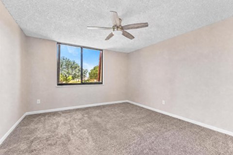 Adosado en venta en West Palm Beach, Florida, 2 dormitorios, 113.15 m2 № 2361645 - foto 13