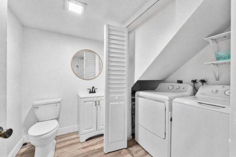 Adosado en venta en West Palm Beach, Florida, 2 dormitorios, 113.15 m2 № 2361645 - foto 9