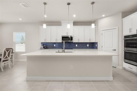 Casa en alquiler en Clermont, Florida, 4 dormitorios, 232.72 m2 № 2206640 - foto 5