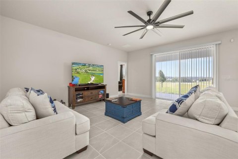 Casa en alquiler en Clermont, Florida, 4 dormitorios, 232.72 m2 № 2206640 - foto 2