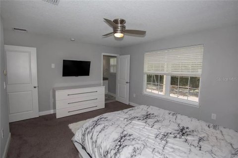 Casa en alquiler en Orlando, Florida, 3 dormitorios, 202.62 m2 № 2355924 - foto 18