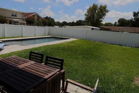 Casa en alquiler en Orlando, Florida, 3 dormitorios, 202.62 m2 № 2355924 - foto 22
