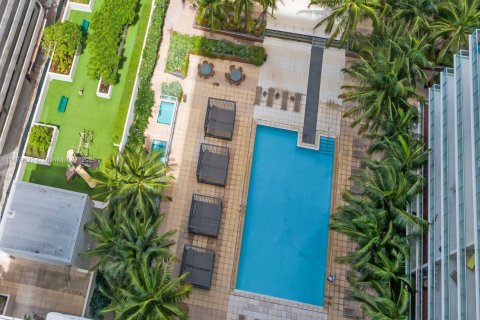 Condo in Miami, Florida, 1 bedroom  № 1944414 - photo 17
