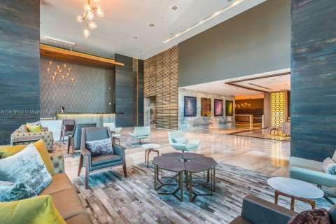 Condo in Miami, Florida, 1 bedroom  № 1944414 - photo 25