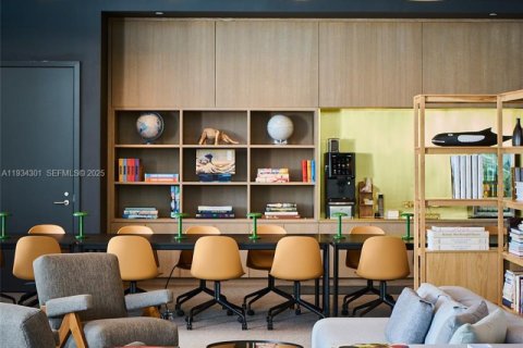 Condominio en venta en Miami Beach, Florida, 2 dormitorios, 111.58 m2 № 1992664 - foto 24