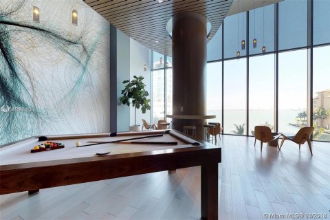 Condo in Miami, Florida, 1 bedroom  № 1868021 - photo 3