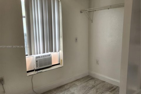 Commercial property in Cutler Bay, Florida 127.55 sq.m. № 2088195 - photo 3