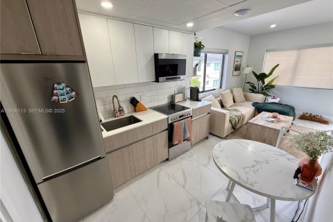 Apartment in Miami Beach, Florida 1 bedroom № 1994298 - photo 6
