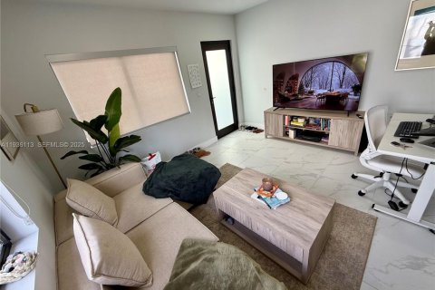 Apartment in Miami Beach, Florida 1 bedroom № 1994298 - photo 4