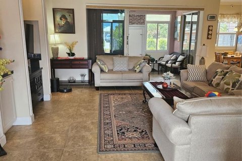Casa en venta en North Port, Florida, 3 dormitorios, 196.95 m2 № 2124047 - foto 8