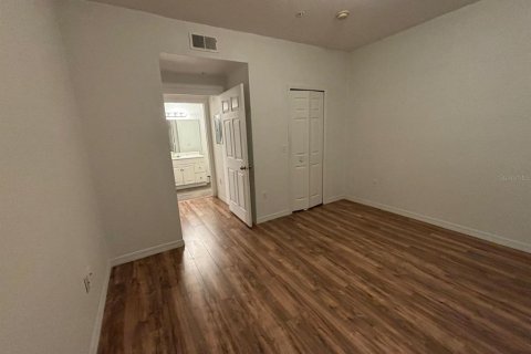 Condo in Orlando, Florida, 1 bedroom  № 1910071 - photo 7