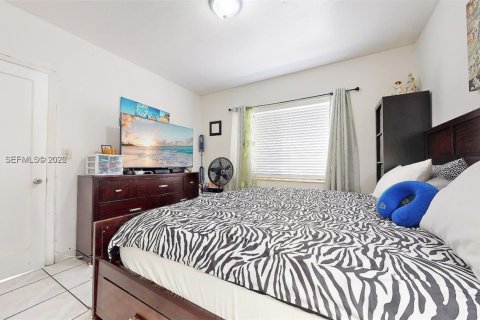Appartement à louer à Miami, Floride: 1 chambre, 426.24 m2 № 1996592 - photo 12