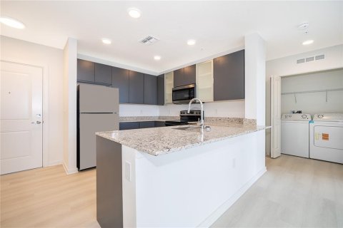 Copropriété à louer à Orlando, Floride: 2 chambres, 95.04 m2 № 2108194 - photo 8
