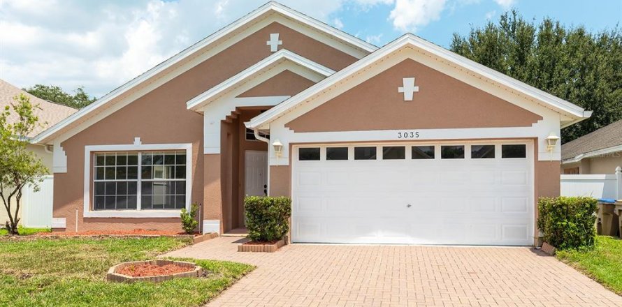 House in Kissimmee, Florida 4 bedrooms, 180.32 sq.m. № 1865835
