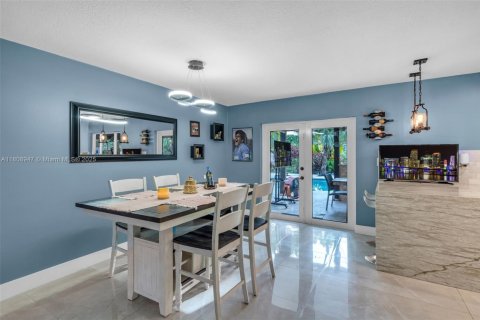 House in Margate, Florida 3 bedrooms, 106.47 sq.m. № 1752597 - photo 9