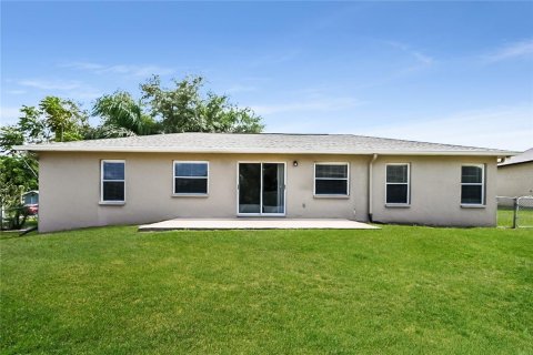 House in Lakeland, Florida 3 bedrooms, 130.9 sq.m. № 1905098 - photo 15