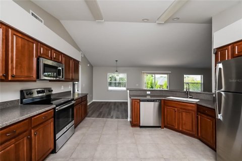 House in Lakeland, Florida 3 bedrooms, 130.9 sq.m. № 1905098 - photo 7