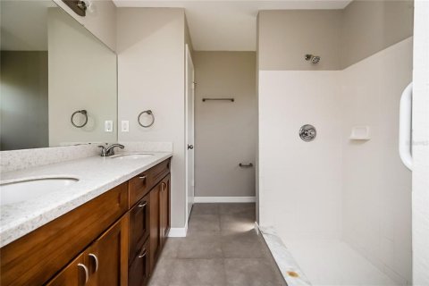 House in Lakeland, Florida 3 bedrooms, 130.9 sq.m. № 1905098 - photo 10