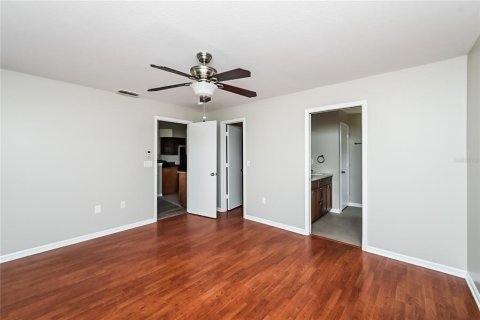 House in Lakeland, Florida 3 bedrooms, 130.9 sq.m. № 1905098 - photo 9